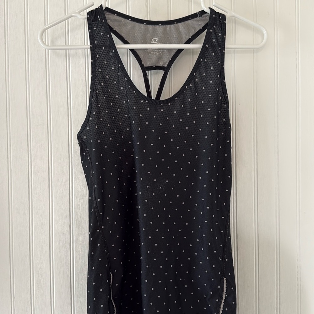 Road Runner dotted tank